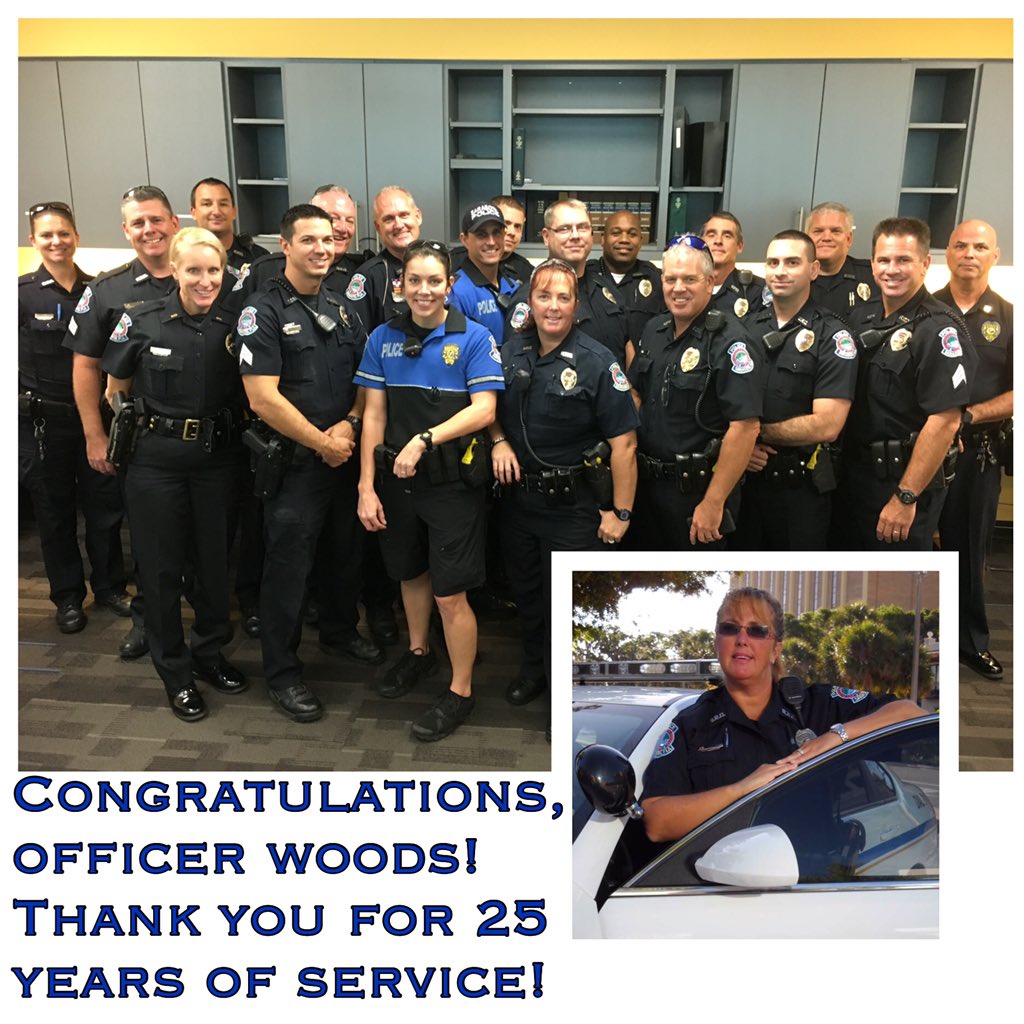 SarasotaPD's tweet photo. HAPPY RETIREMENT: Congrats Ofc Carmen Woods. Today was her last day after 25 yrs of service to the @CityofSarasota! https://t.co/EVuPQPzdXM
