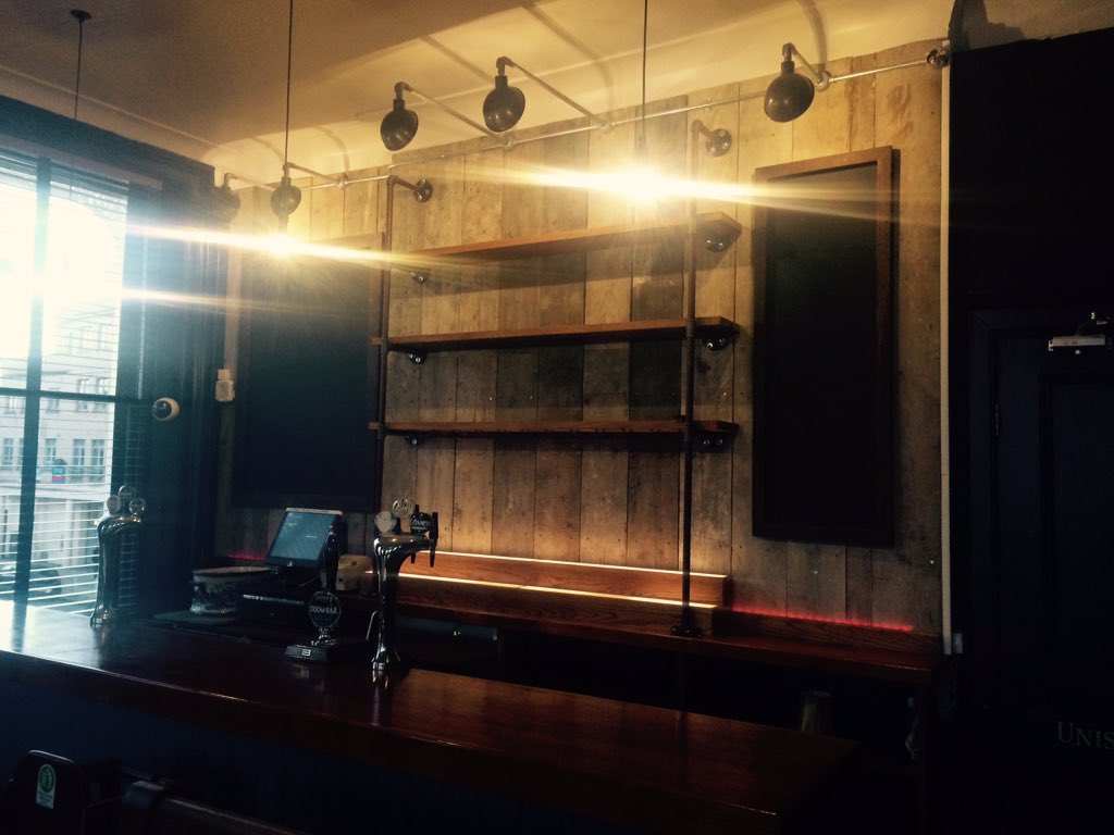 rosemeaddl's tweet photo. Final handover before Christmas and yet another great transformation @RailwaySW4. Good luck Alex https://t.co/G02NzqBPCj