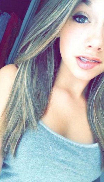iKandy4u's tweet photo. Young Hotties Collection

https://t.co/eYGTr1sgk1

Only the web's hottest &amp; most beautiful girls.

@vlylo https://t.co/NSfHn8As7z