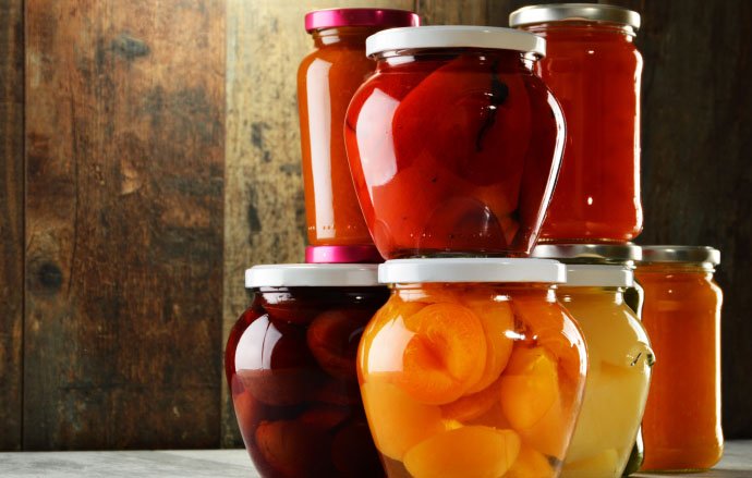 beardfoundation's tweet photo. Get to know mostarda, the sweet-and-spicy jam-like spread famous throughout Italy: https://t.co/uo48Qas857 https://t.co/JJkg4wDwo2