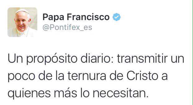 susa_he's tweet photo. @NaranjoFdez @Liney2014 @CastellMonica95 @DanaB_81 vivamos el año de la Misericordia con fe,amor,esperanza y caridad https://t.co/puslSpiCsQ
