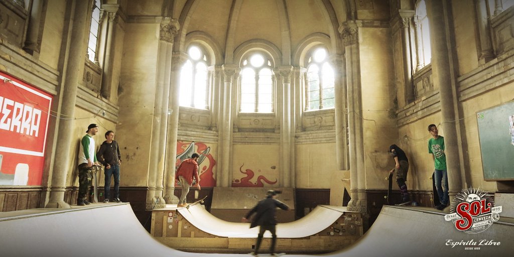 .@Okudart quiere reinterpretar la #IglesiaSkate de #Llaneras #Asturias con su proyecto #KaosTemple #UrbanArt #Skate