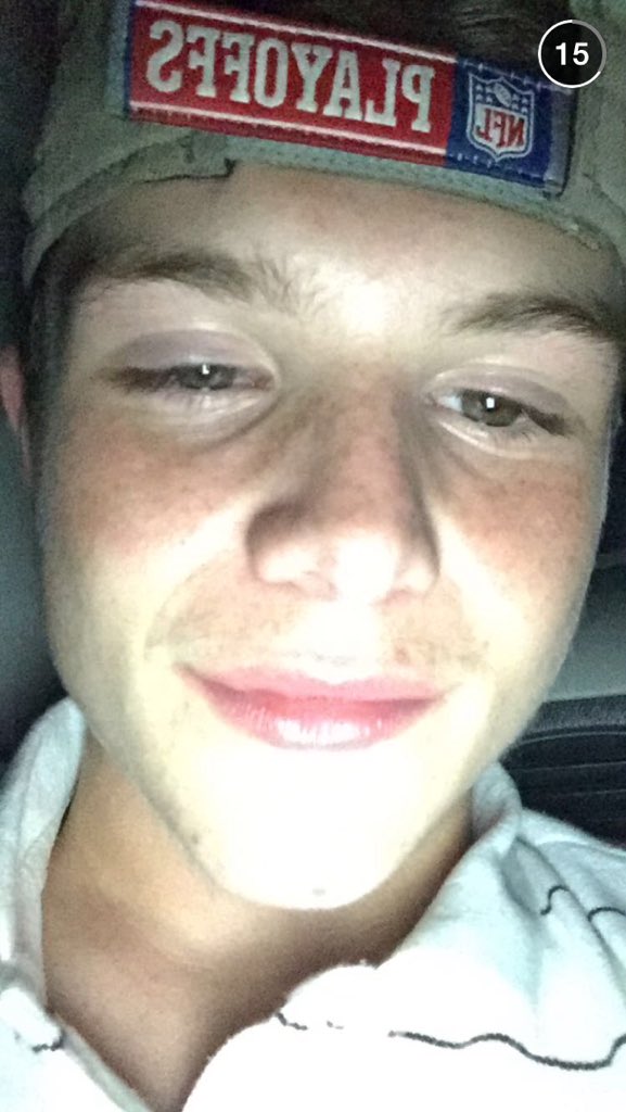 bigbaldmike3's tweet photo. Happy birthday to one of my closest sons. Have a good one my child. Love you kid ❤️ #yeeaahhh #hoTT #stilltop3 https://t.co/Daqbefx0jx