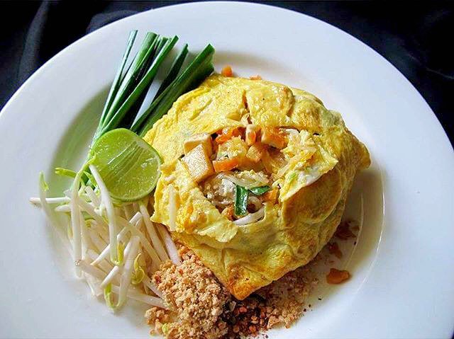 ImpulsivityApp's tweet photo. Enjoy FREE pad thai with any food order over $30 at Just Thai with your #ImpulsivityApp.

… https://t.co/FZyCnNtO7D https://t.co/FfW6QGBg9y