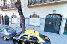 milcuatro16's tweet photo. YA! Analizamos el caso de una mujer que asesinó a puñaladas a su amante
Por https://t.co/8dPJC48kpk
#Policiales https://t.co/pVuIeGTXsD