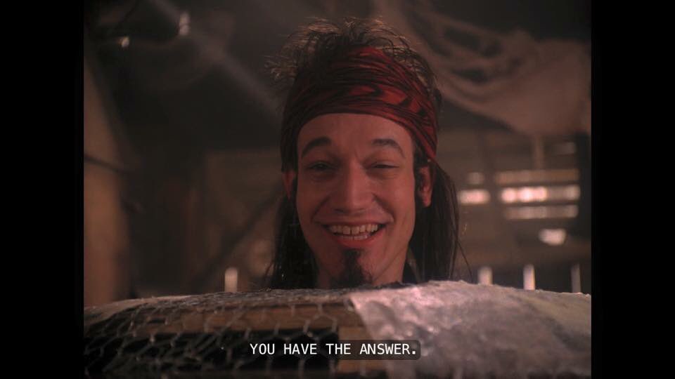 Happy birthday, Ted Raimi! As seen in Twin Peaks. 