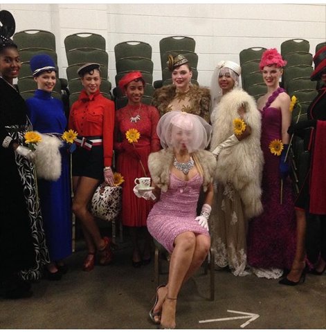 5tefanie's tweet photo. Behind the scenes of yesterday's amazing Winter in Paris Fashion Show. #thereturnofthelady #clickmodelsatl #runway https://t.co/e7Comi4RDk