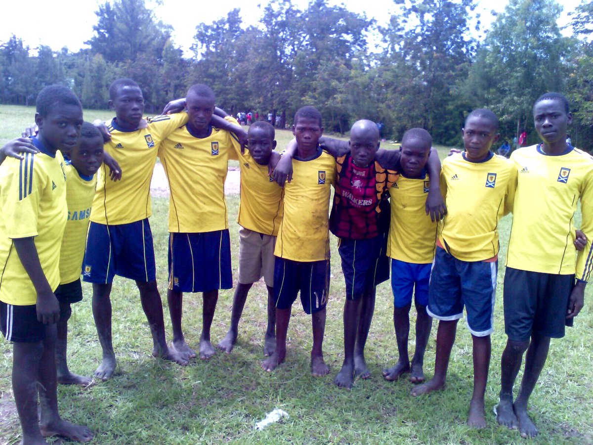 Kits4Kenya's tweet photo. A few more photos of the youth who will hopefully be positively impacted through this year's tournament #MAF2015 https://t.co/IfTcd7IMML