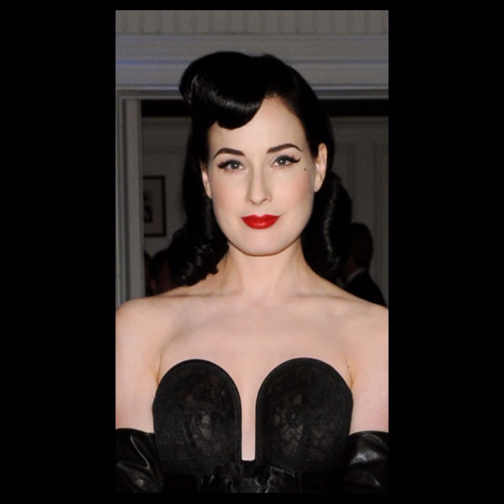 ToniandGuyIE's tweet image. #MondayMuse The gorgeous Burlesque performer, @DitaVonTeese #StopFittingIn #hair #style #fashion #beauty #trends