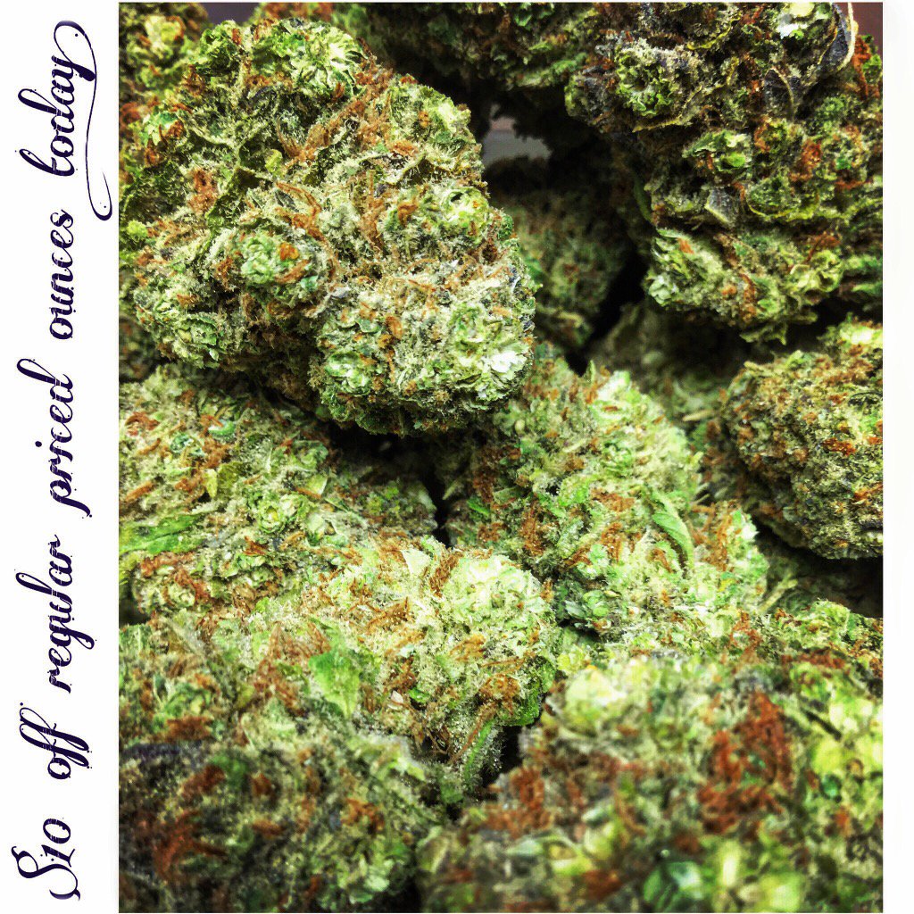 QualittyChoice's tweet photo. $10 off #ounces #TODAY! #qualityflower #quality #beautifulbuds #editorschoice #cannabis #cannabiscommunity #BSR https://t.co/baGvNqJ1wr
