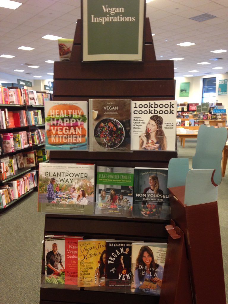 This_is_Connie's tweet photo. Happy #MeatlessMonday from the vegan cookbook section at Barnes and Noble!! https://t.co/5J60MYWal0