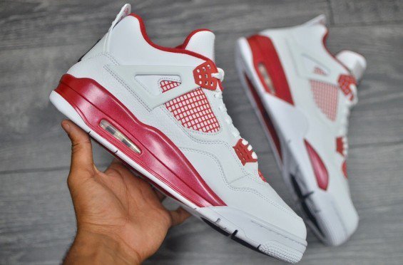 kicksonfire's tweet photo. Close-Up Images of The Air Jordan 4 Alternate 89 - https://t.co/HJY9RTYPDl https://t.co/JrFiWR0Yb7