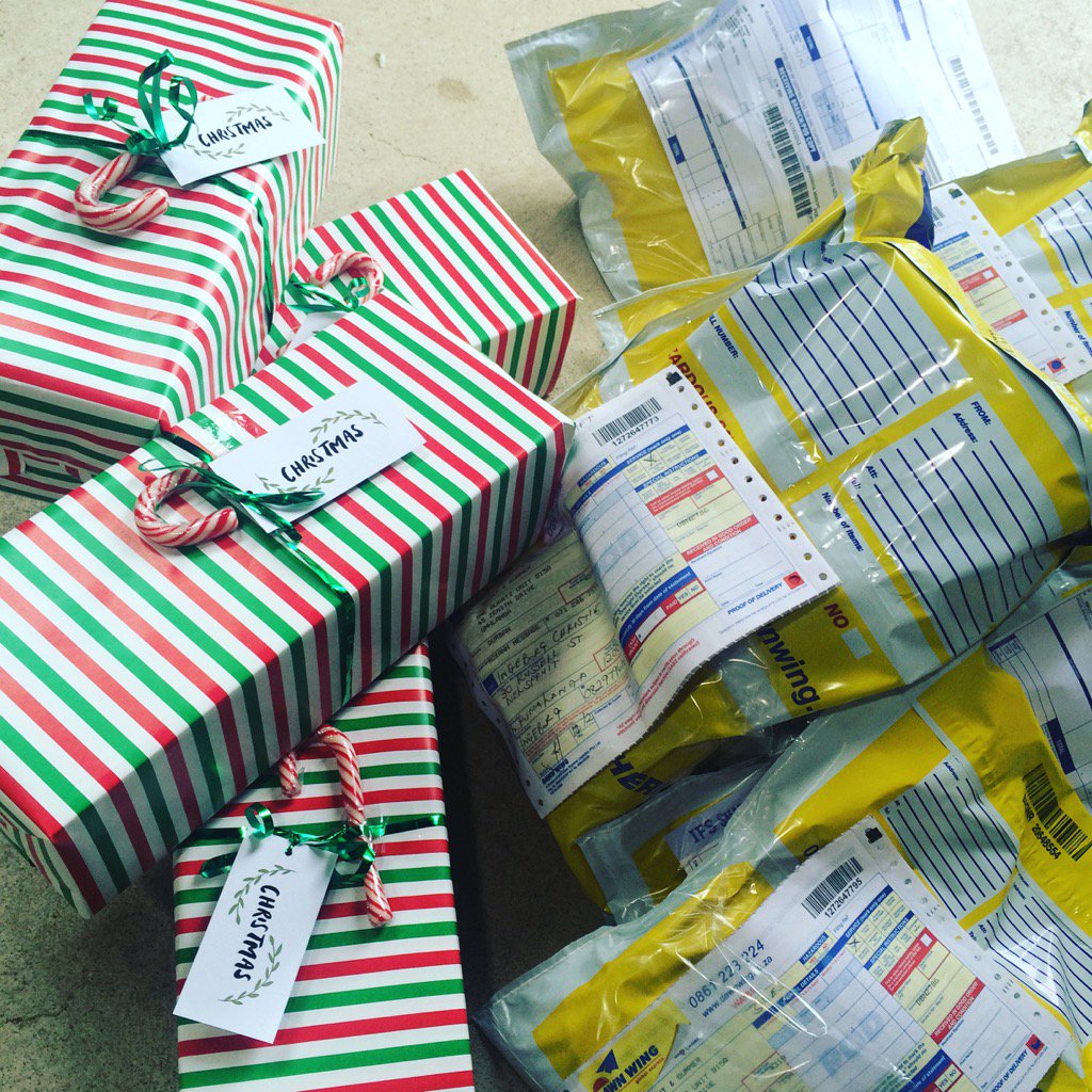 JuliaJames1's tweet photo. Packing Christmas Orders #christmas #onlineshopping #saintandsummer https://t.co/8RgPOMCCfr