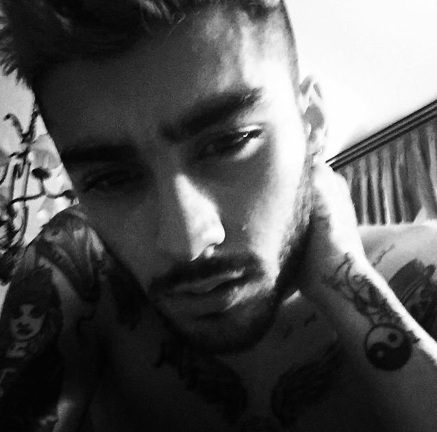 Sup, I'm Kasper. I'm not new to FL, just a new acc. I look like a douche but I'm not. RT for the new dude? 😘😏