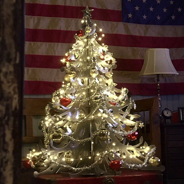 formbyheidi's tweet image. Thanks for sharing Bob! Love that you continue to use your #silver #Treeform year after year
goo.gl/N06XC4