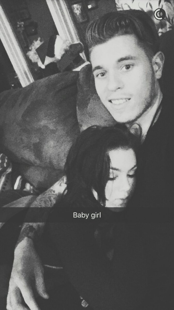 KayCarpeNoctem's tweet photo. This shit makes my heart melt. #babygirl #getontopofme https://t.co/I6blfyyFVc