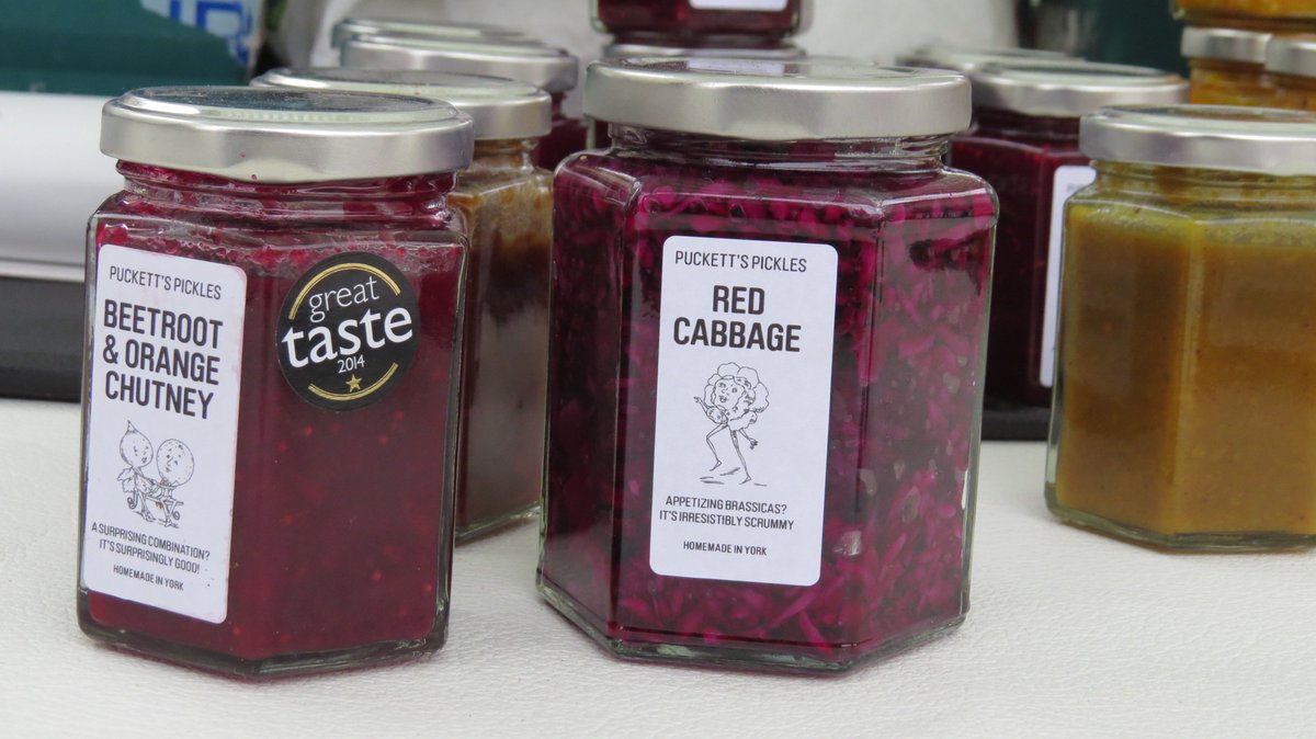 Enliven Christmas sensational pickles <a href="/PuckettsPickles/">Puckett's Pickles</a> Pigs in King Sized Duvets  <a href="/thewallcoulton/">peter stark</a> Sat 19 Dec