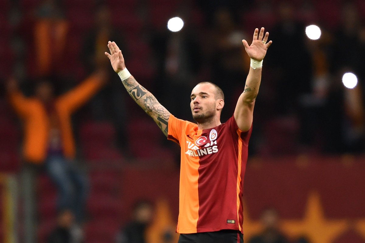 Video: Besiktas vs Galatasaray Video: Besiktas vs Galatasaray
