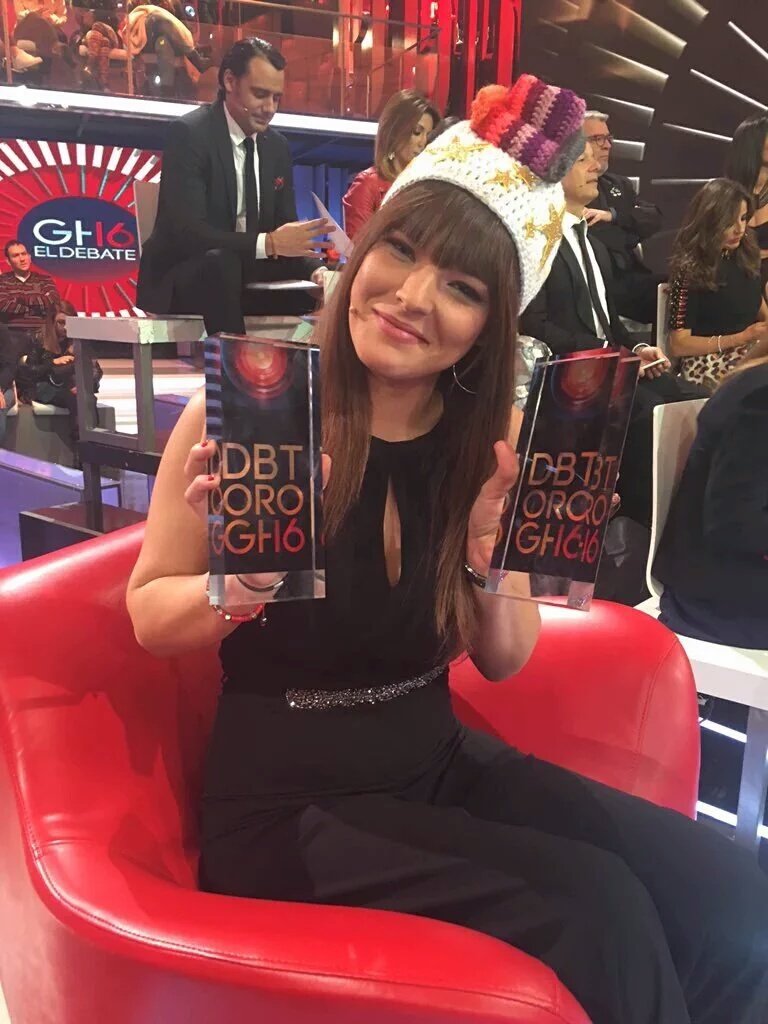 CriticoT5's tweet photo. Resumen de GH 16. @_MartaGH16_ BRAVA. @_AmandaGH16_ HASTA NUNKI 💋 https://t.co/jbxBwyegr2