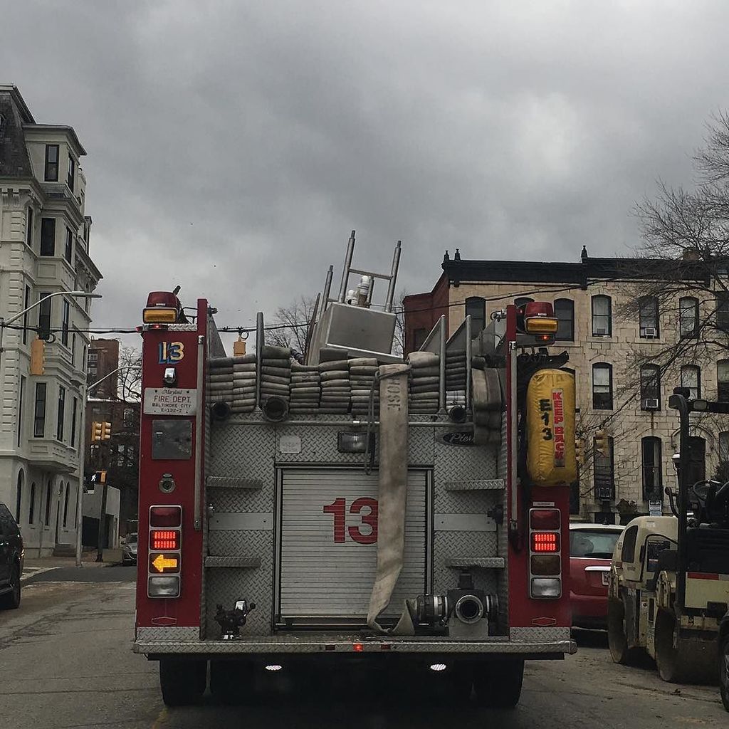 revjenn's tweet image. That appears to be a sink on top...one never knows what you will see in Baltimore #keepsme… ift.tt/1I4OmgA