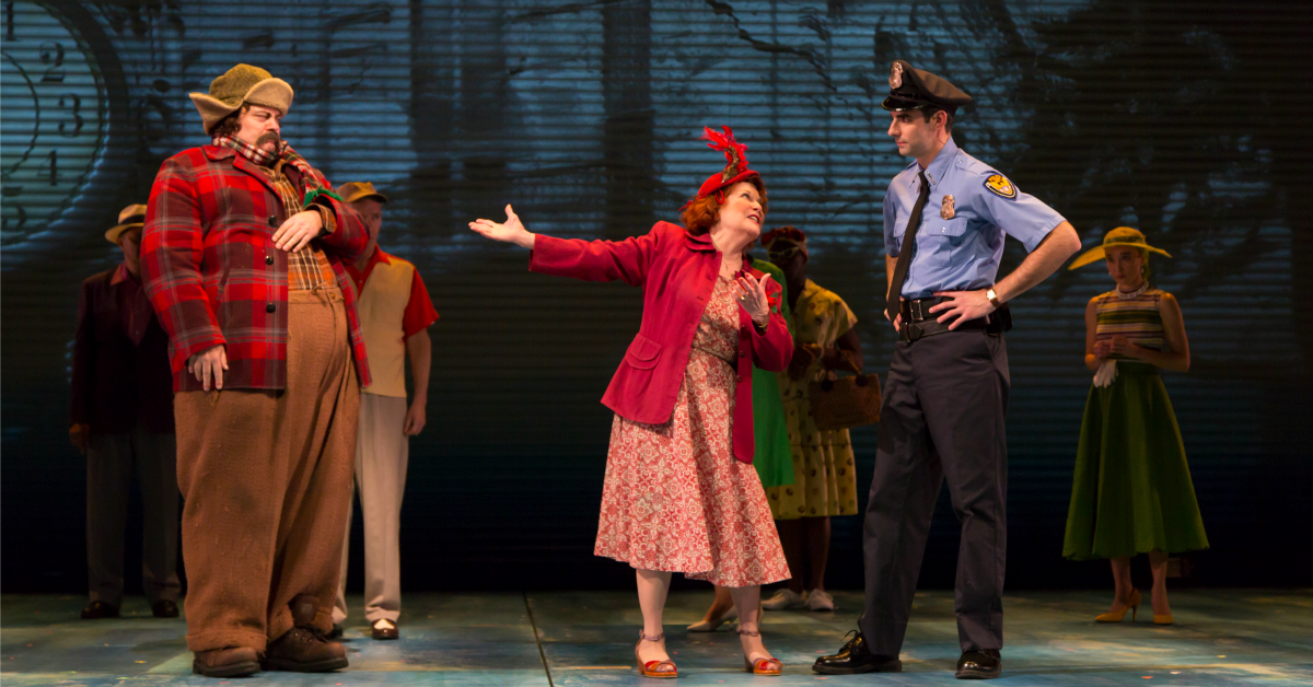 huntington's tweet photo. Keeping up with @GilletteAnita. @WBURartery chats w/ Broadway legend in #DuncesBOS → https://t.co/hAIPDm5fJ9 https://t.co/HKmPQSItdt