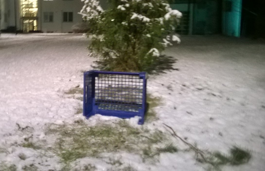 Pihapelipaiva's tweet photo. Tossulätkäkausi avattu! #Pihapelipäivä 26.12. tavoitteena innostaa porukka yhdessä pelailemaan, mitä suunnitelmissa? https://t.co/xANg51LxeR