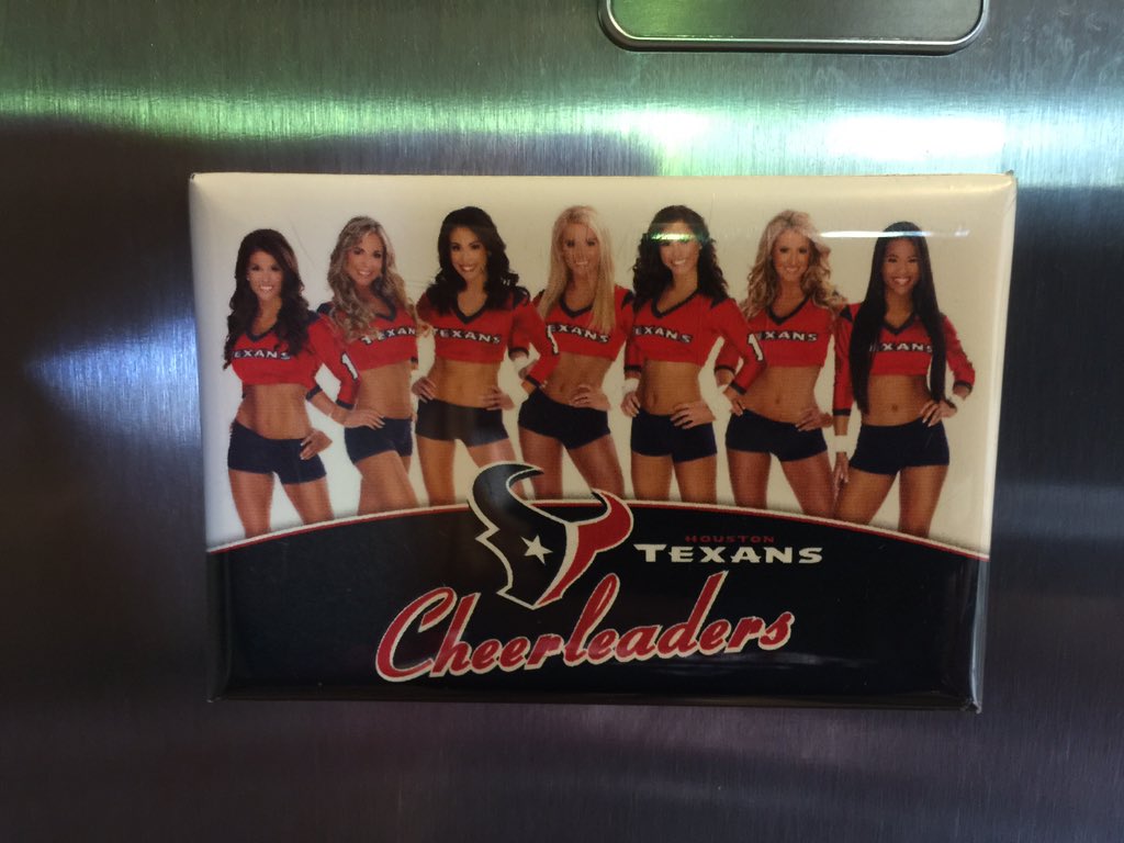 Texanfan's tweet photo. Made sure @HTC_Delaney &amp; @TexansCheer will be represented on my refrigerator all year long! #AlwaysCheerleaderSeason https://t.co/ezLpL6jiqx