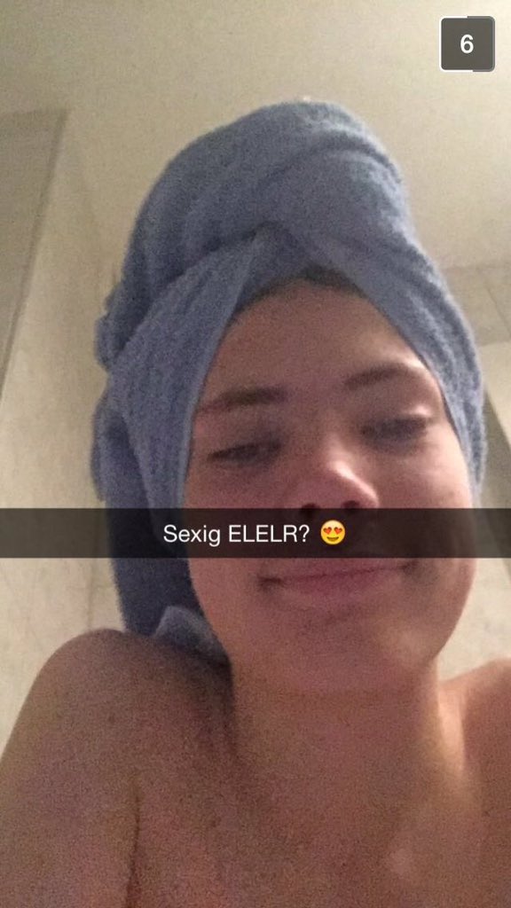 AmmandaKarlsson's tweet photo. Grattis Oskar (oppeboy) hoppas din dag har varit bra🎈🎈💫  @oskarelmquist https://t.co/CjWU5w2Aox