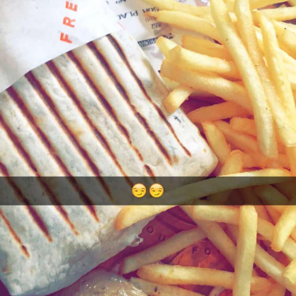 Otacos_France's tweet photo. A tableuuuuuuhhhh 😁🍴

#UnTacosOuiMaisOtacos 😍
#FrenchTacos 🇫🇷 #RecetteUnique 🧀

https://t.co/sCdVAVnq0o https://t.co/LGarUgDNCX