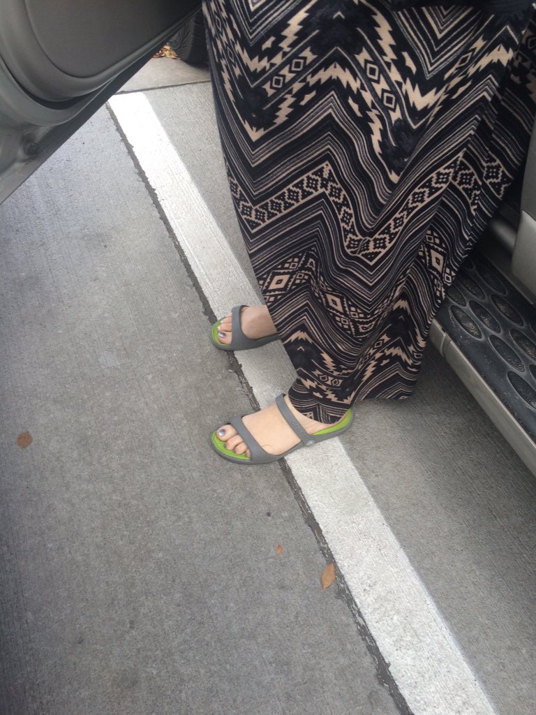 laubee96's tweet photo. my mom wore her crocs on accident to the temple this morning😂 https://t.co/n7xfB8GGdR