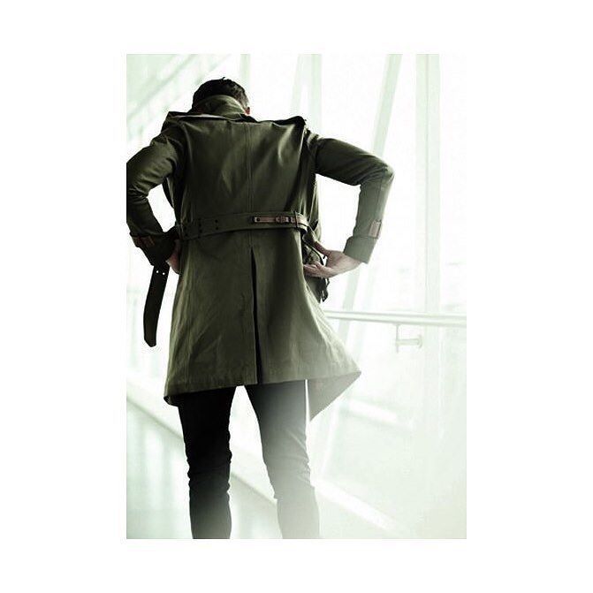 STYLEABIDING's tweet photo. Military Green Trench! #StyleAbiding https://t.co/XQsThvSOnj