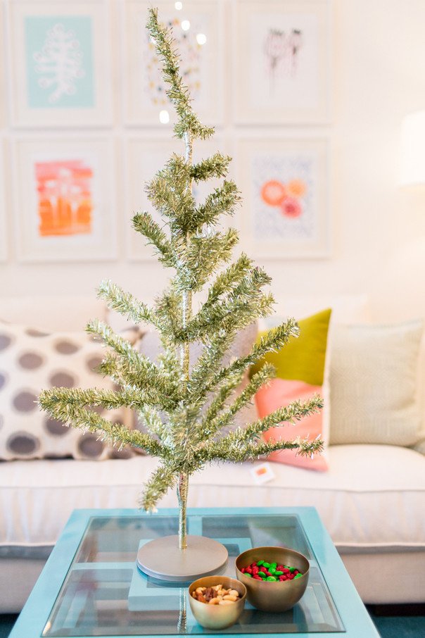 feastandwest's tweet photo. Need holiday party inspiration? Look no further than the #brightblogbash! https://t.co/95PPNMWnAV https://t.co/TSedy3mS8x