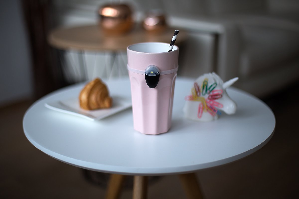 Ulla will make sure you drink more water, ... or hot cocoa. ulla.io #ulla #gadgets #fitness