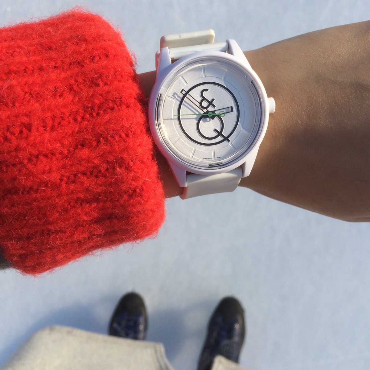 smileqandq's tweet photo. So fresh and so clean: #solarpowered #waterresistant. https://t.co/ChuxY49PTg https://t.co/FwN1FPbddC