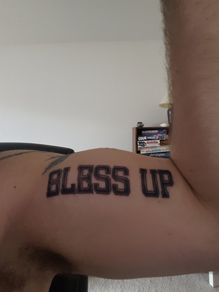SnuffMcguff's tweet photo. @djkhaled thank you for your continued inspiration to us all #blessup #anotherone #KeyToMoreSuccess https://t.co/qFPHY05Ic6