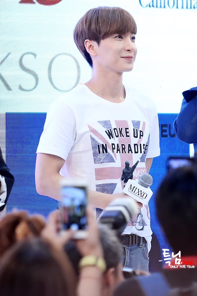 13elieveSG's tweet photo. [HD PIC] 151211 SPAO Malaysia Event - Stunning Leeteuk who doesn't seem to age ✨ [4P] (Cr:-teuknim1004) https://t.co/ZGPKcCEAUq