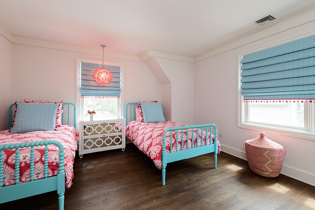 HRyderDesign's tweet photo. https://t.co/u1fAx9qUK9 What are you getting your design-savvy kids?#InteriorDesign #GiftGuide https://t.co/0PqpV3UD3S
