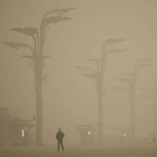 foodandwine's tweet photo. A Chinese restaurant charged diners to breathe clean air. #FWx https://t.co/9dlP9d7FwP https://t.co/rICh5pBbn0