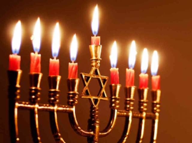 FullCircleEvent's tweet image. Joyous wishes to all of those celebrating the last night of Hanukkah!