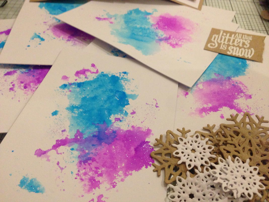 Bee_81's tweet photo. Productive evening getting my sparkle on #sparkle #spectrumnoir https://t.co/BZIvWTAqNf