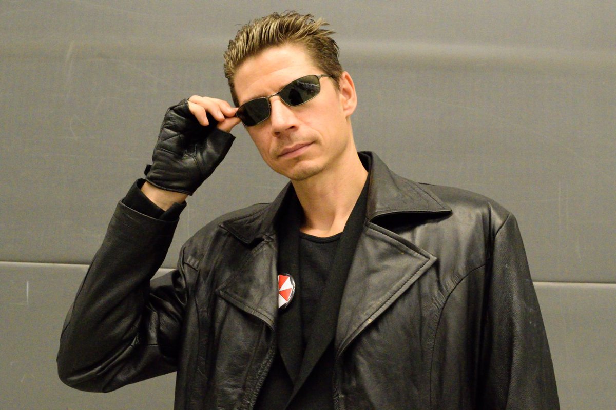 RedpillPhoto's tweet photo. #MiniComicConMtl #2015 #Cosplay @Mtlcomiccon
Cosplay: Wesker - Umbrella Chronicles
Cosplayer: "Wesker"
Photo: Me https://t.co/tyZfBrCFz0