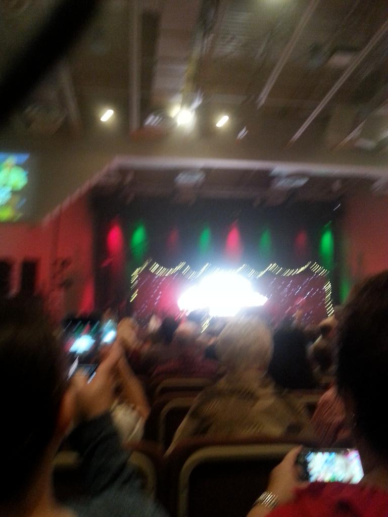 The Very Merry Christmas Show @ Morningside