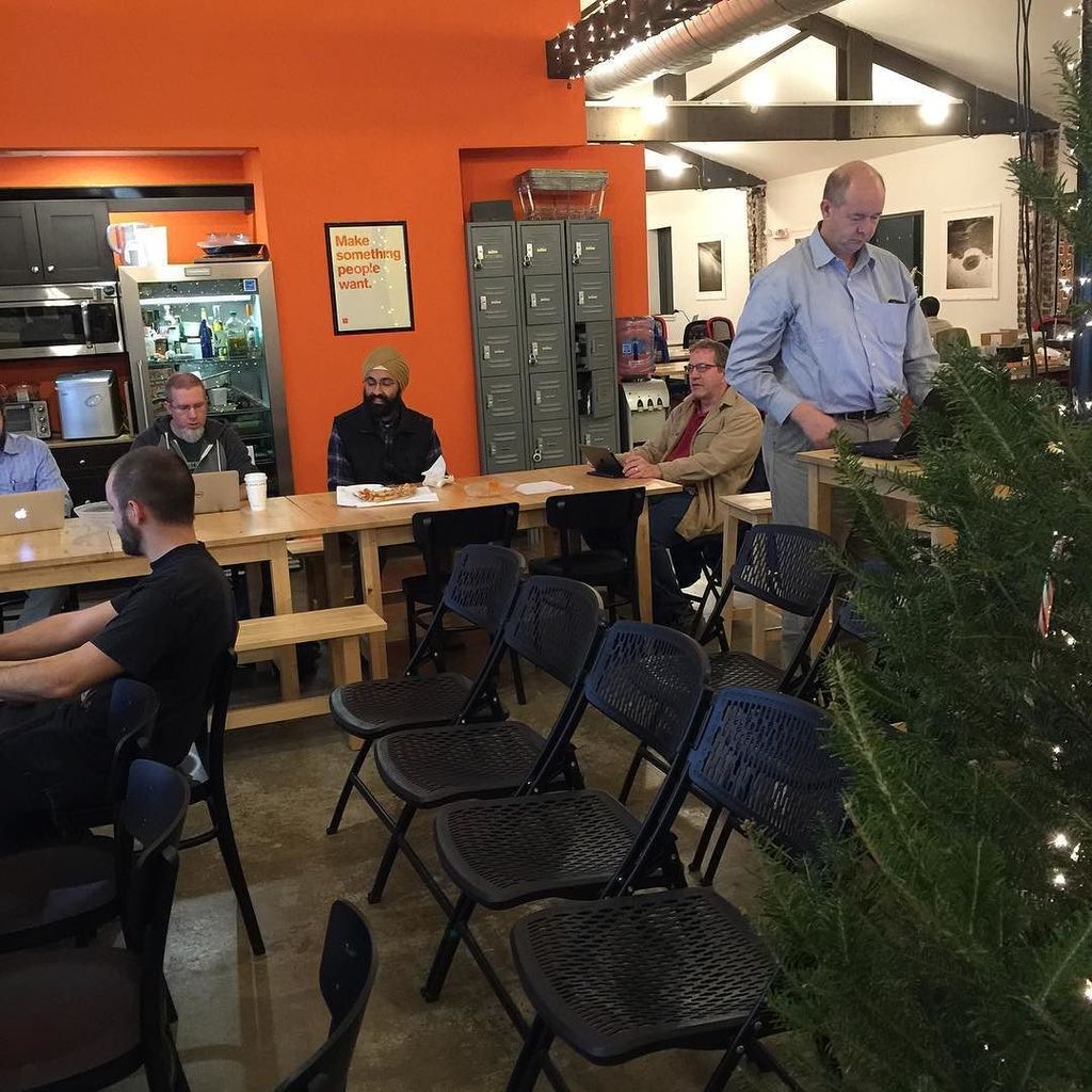 donholloway's tweet photo. Django performance π· #computerjazz #python https://t.co/4UZ9W1Qdbx https://t.co/fKdRwB5gLw