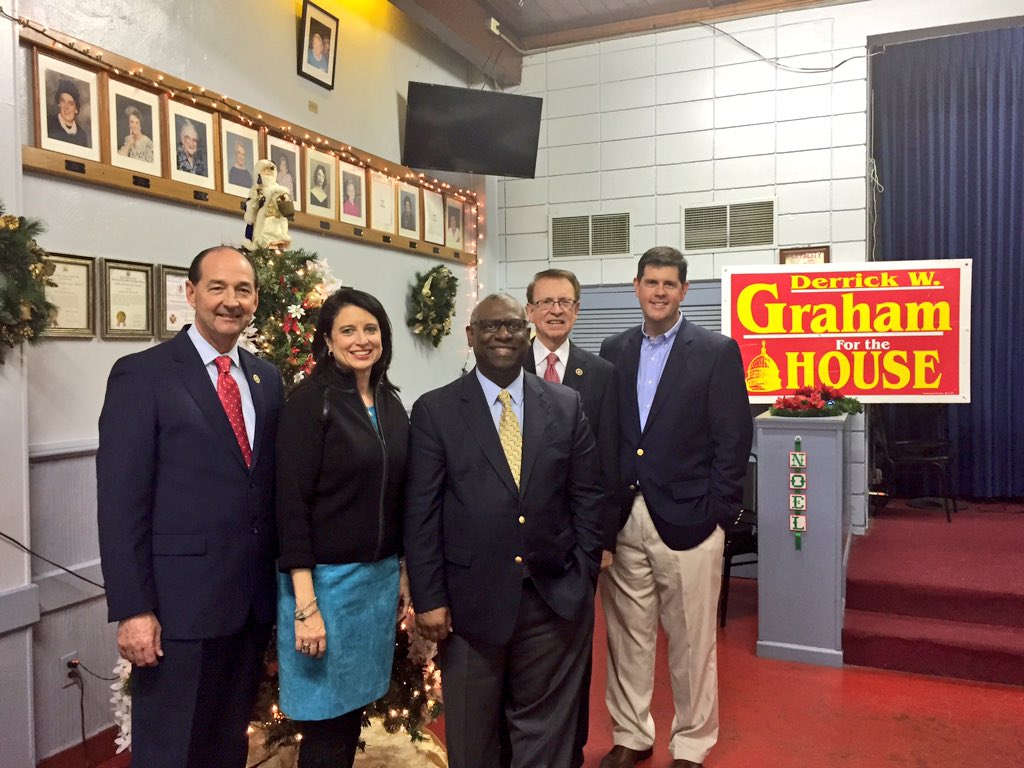VoteKYHouseDems's tweet photo. Over 200 friends stopped by to support Rep. Derrick Graham's campaign at the Frankfort VFW hall tonight. #KeepKYBlue https://t.co/WdFUABADl1