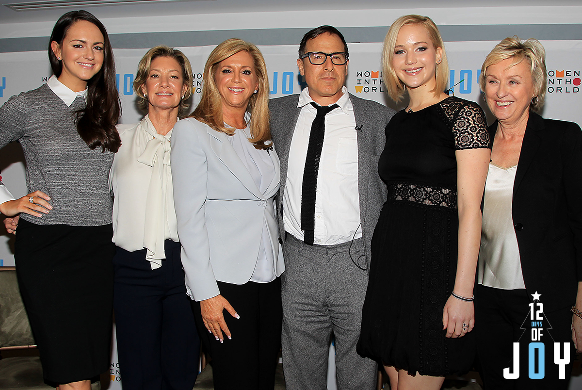 JoyTheMovie's tweet photo. #JenniferLawrence, #DavidORussell &amp; @TinaBrownLM celebrate the #JoyEffect and women entrepreneurship today in #NYC. https://t.co/1JafqbgxlP