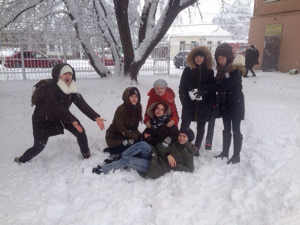 cherryviolets's tweet photo. Find me, lol
And my univerity classmates are the best gals <3
#CherryFace https://t.co/Qfnm8KTauD