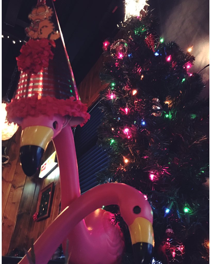 BaitShopSeattle's tweet photo. Happy hr tacos, music, cake, birthday fun times! All night! https://t.co/gK5IJQRRBe