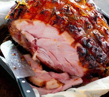HopcottFarms's tweet photo. Not a turkey fan?  How about a gorgeous ham from @JohnstonsPork?! https://t.co/NvYtkWW3pC #PittMeadows #localfood https://t.co/cwlnovzGjz