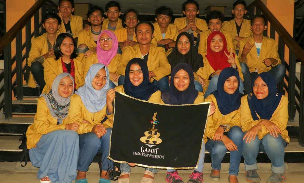 Anggota muda 2015 galeri musik peternakan..