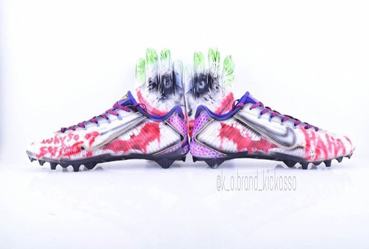 joker football cleats